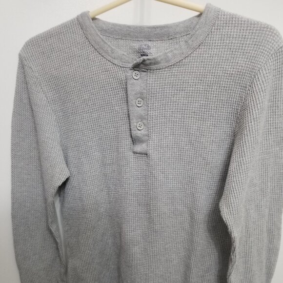 Fruit of the Loom Other - gray men's Fruit of the Loom L long sleeve top